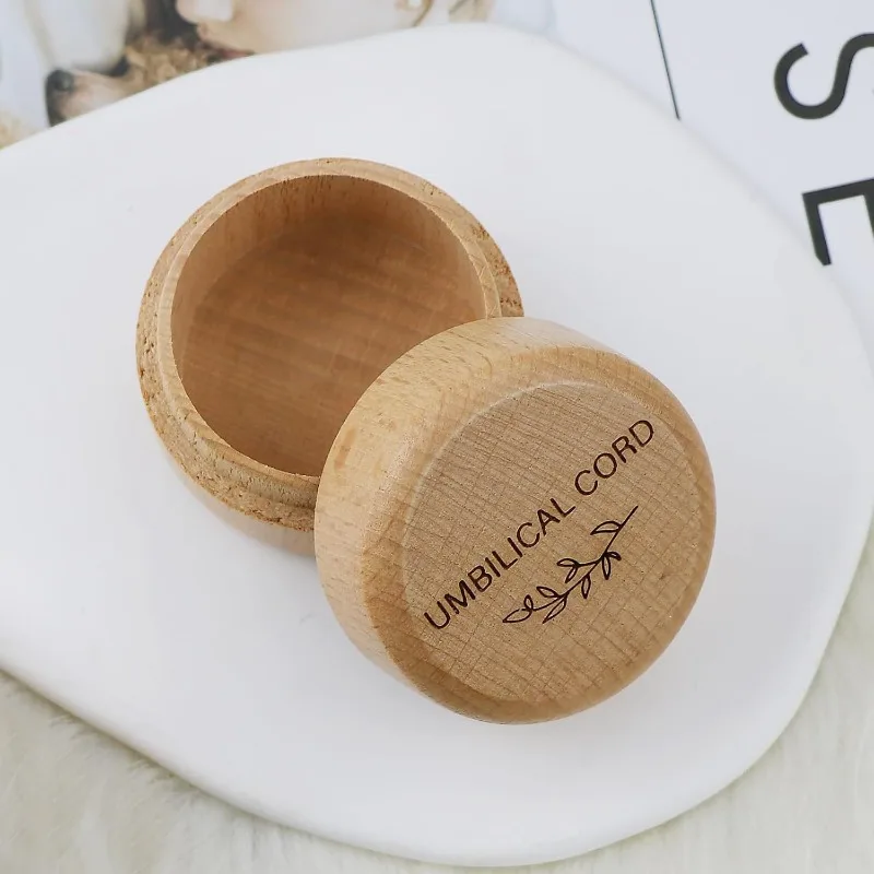 Boîte en bois pour cordon ombi - Baby Keepsake Box avis et prix